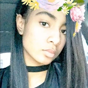 Meet your Posher, Yirliany